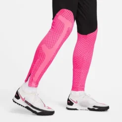 Nike Trainingshose Dri-FIT Strike - Schwarz/Pink/Weiß -TTKX-KLEIDUNG SHOP 02af32e6f952