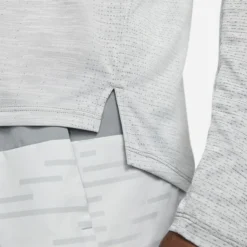 Nike Lauf T-Shirt Dri-FIT ADV Techknit - Smoke Grau/Silber -TTKX-KLEIDUNG SHOP 0c421fd71e0b