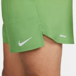 Nike Laufshorts Dri-FIT Stride - Grün/Silber -TTKX-KLEIDUNG SHOP 46f4abcf51d1