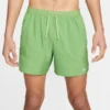 Nike Laufshorts Dri-FIT Stride - Grün/Silber