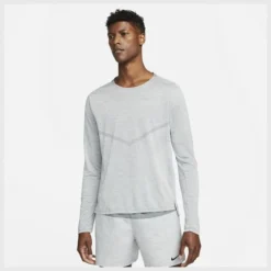 Nike Lauf T-Shirt Dri-FIT ADV Techknit - Smoke Grau/Silber