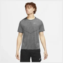 Nike Lauf T-Shirt Dri-FIT ADV Techknit Ultra - Schwarz/Iron Grau/Silber