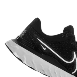 Nike Laufschuhe React Infinity Run FK 3 - Schwarz/Weiß Damen -TTKX-KLEIDUNG SHOP a4f70eb9ffea
