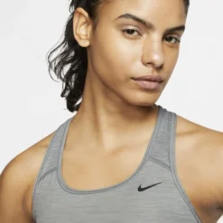 Nike Sport BH Swoosh Non-pad - Smoke Grau/Schwarz Damen 7 Nike Sport BH Swoosh Non-pad - Smoke Grau/Schwarz Damen -TTKX-KLEIDUNG SHOP cb8afbe3bad5