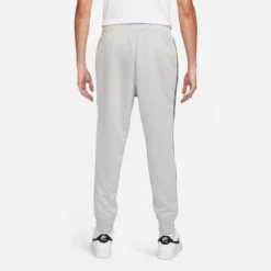 Nike Jogginghose NSW Repeat - Iron Grau/Schwarz -TTKX-KLEIDUNG SHOP d0d1e1874066