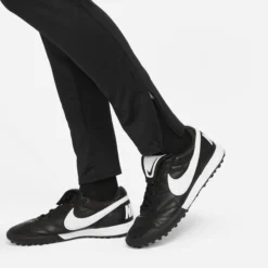 Nike Trainingshose Dri-FIT Strike 21 - Schwarz/Weiß/Rot Damen -TTKX-KLEIDUNG SHOP d56ece415ec1