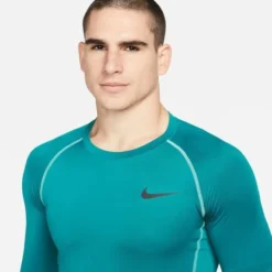 Nike Pro Top Dri-FIT - Grün/Türkis Langärmlige Oberteile -TTKX-KLEIDUNG SHOP e0edc7fb763c