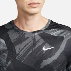 Nike Lauf T-Shirt Dri-FIT Miller Camo - Schwarz/Silber -TTKX-KLEIDUNG SHOP f7e9b113b4b8
